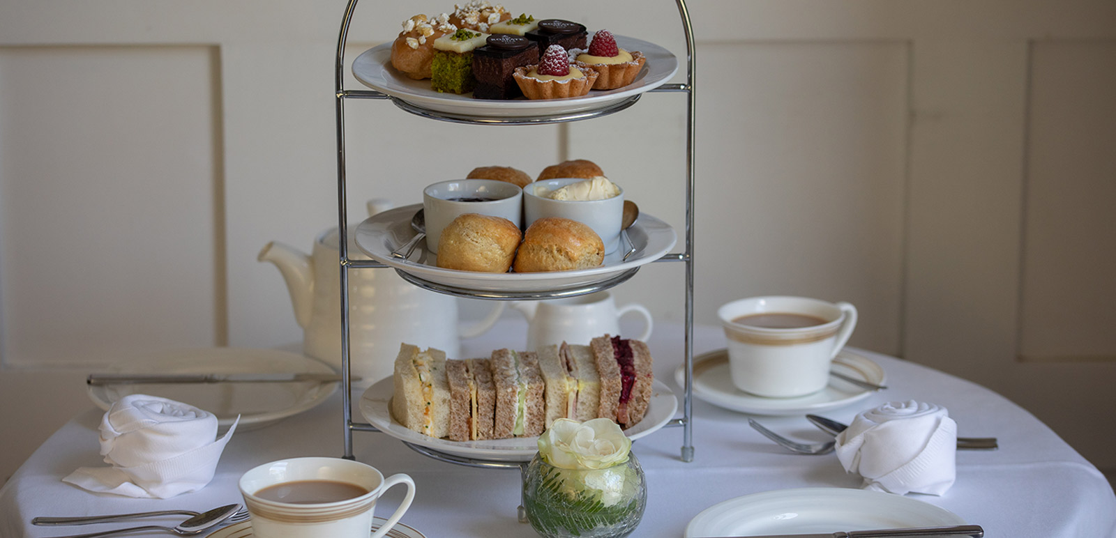 Best afternoon tea in Roseate Villa bath