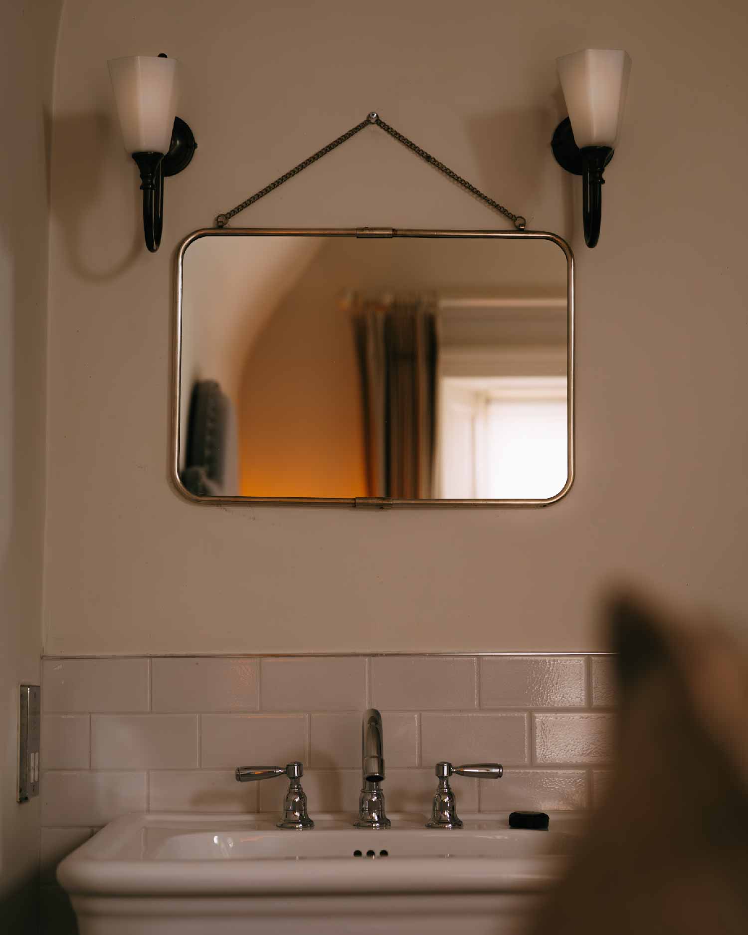 DEL , All Day Dining