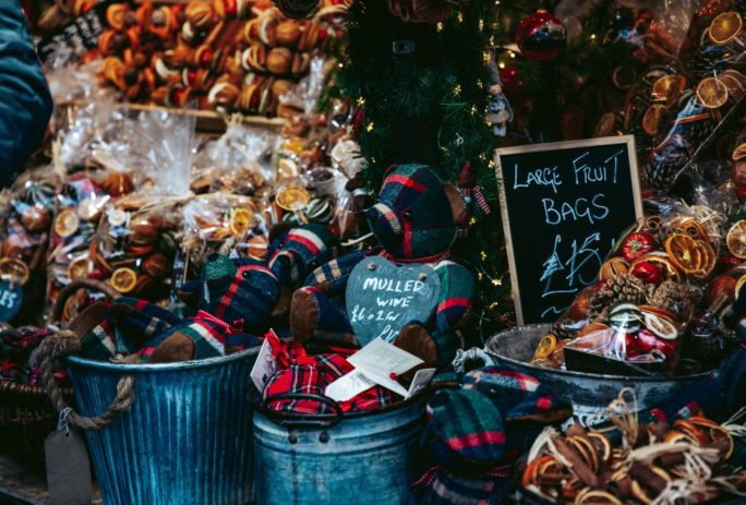 TOP 7 THINGS TO DO IN EDINBURGH THIS CHRISTMAS