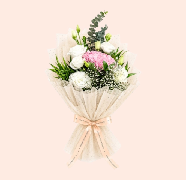 Blush Bloom Bouquet