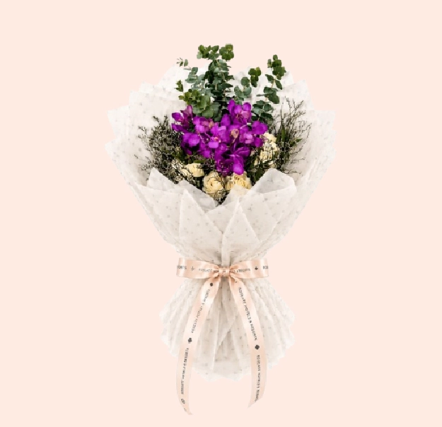 Heavenly White Bouquet