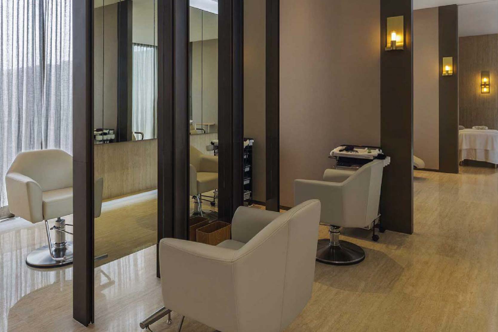 Offer Pamper Yourself at Aheli Spa