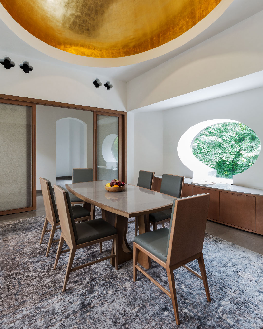 Kiyan, world cuisine alfresco restaurant