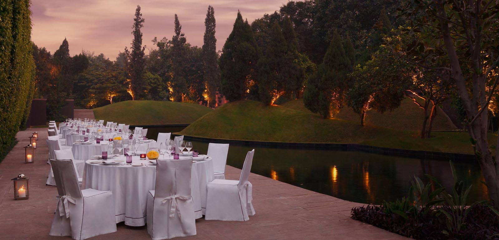 Lavish Garden Dining view at The Roseate New Delhi