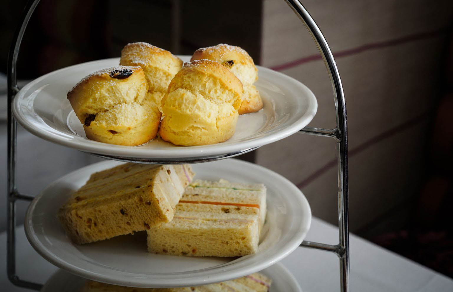 Breakfast & afternoon tea in the Roseate Hotel Reading