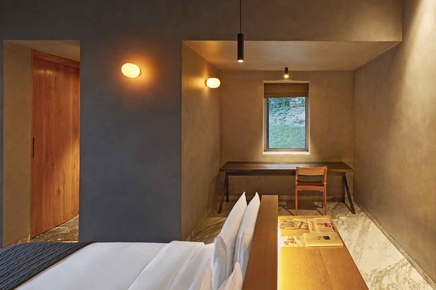 Roseate House Reception