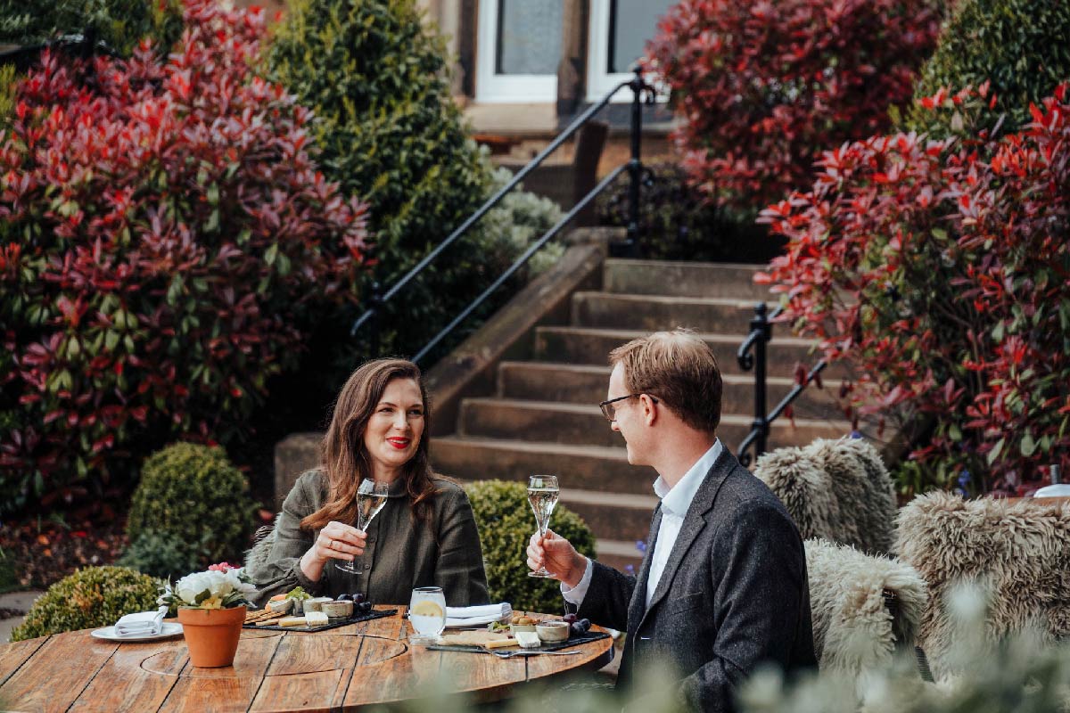 Roseate Kiyan-pathway